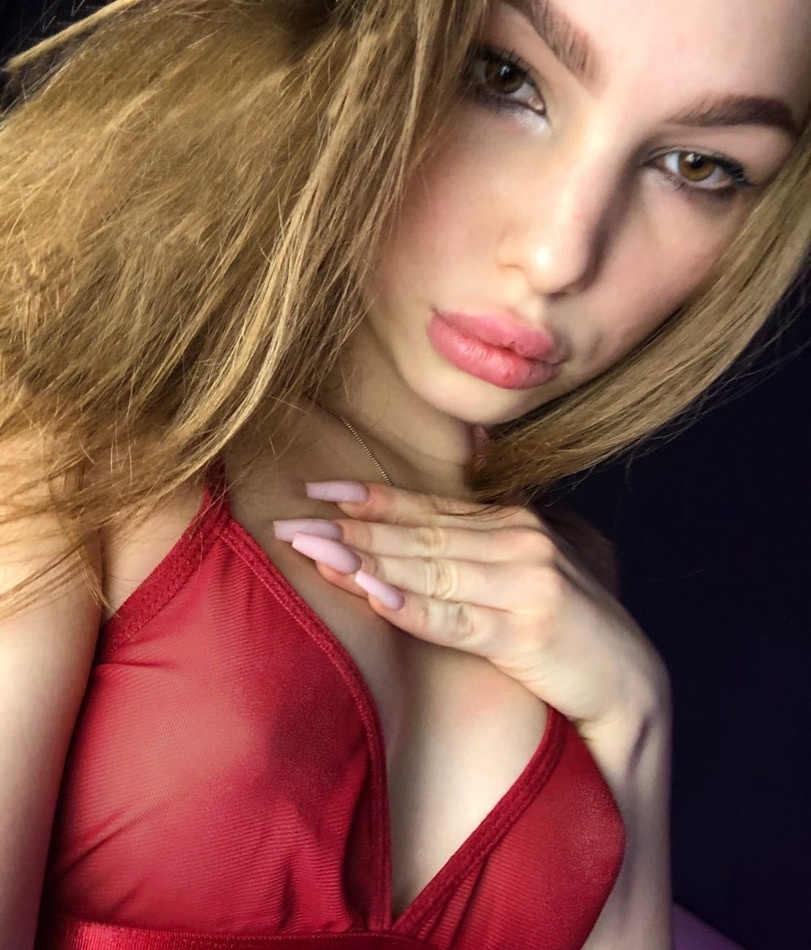 Ольга привлекальеная девушка из Харцызска цена от 3000 руб