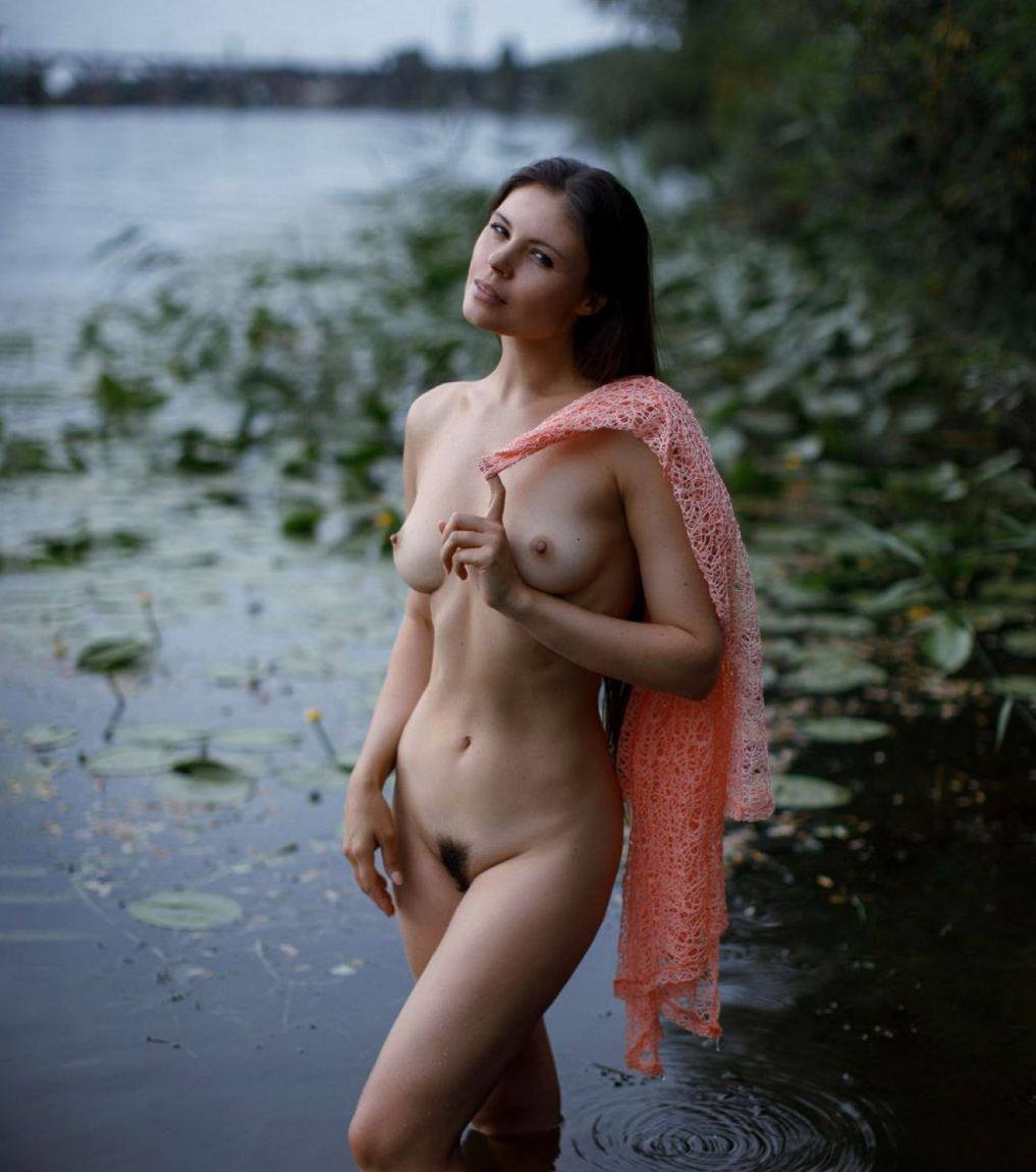 Зарина привлекальеная девушка из Харцызска цена от 3000 руб