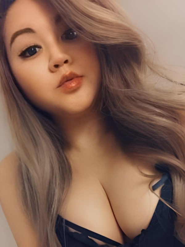 Сесилия привлекательная девушка из Харцызска цена от 1500 руб