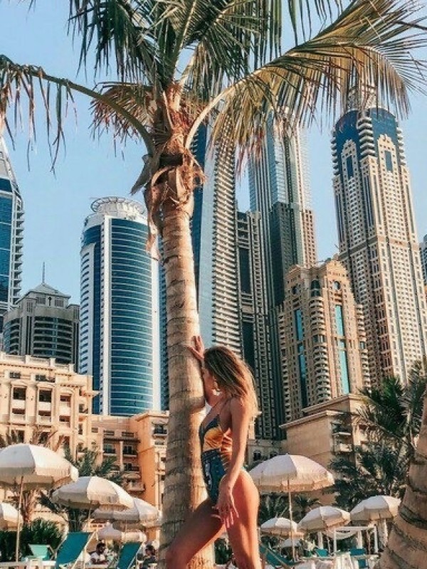 Настя привлекательная девушка из Харцызска цена от 3500 руб